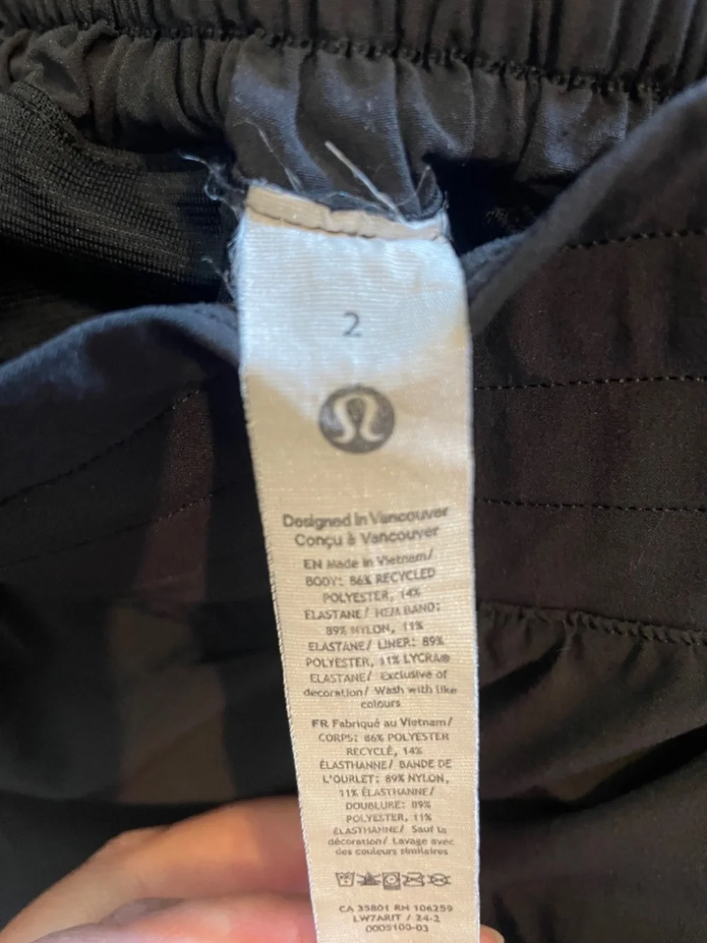 Lululemon Hotty Hot shorts 4”